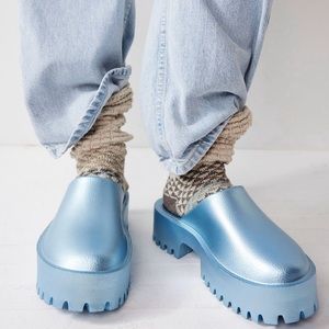 Metallic Bae Platform Mules